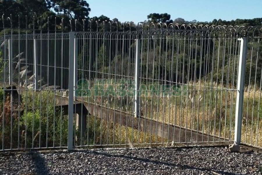 Pavilhão com 270m², no bairro Interlagos em Caxias do Sul para Comprar