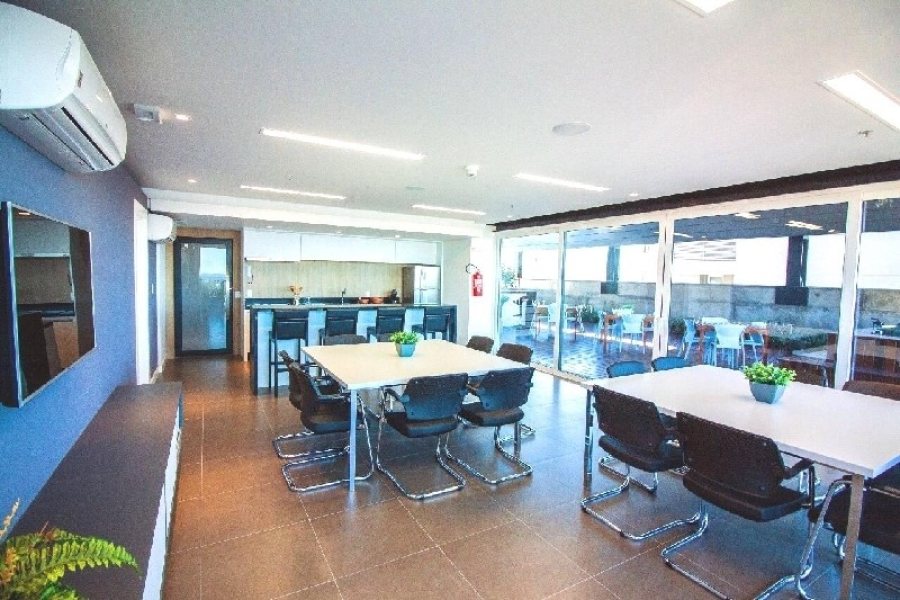 Sala com 62m², 1 vaga, no bairro Exposição em Caxias do Sul para Alugar ou Comprar