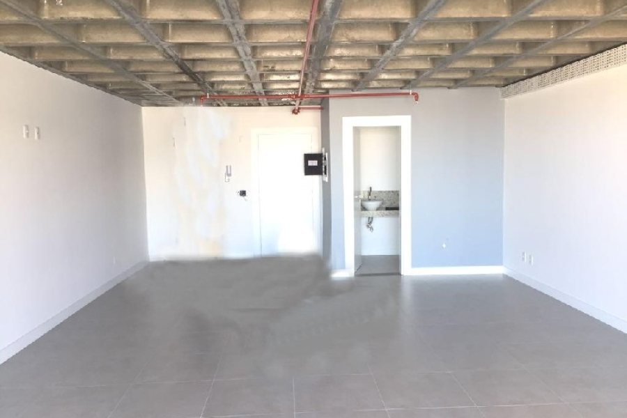 Sala com 62m², 1 vaga, no bairro Exposição em Caxias do Sul para Alugar ou Comprar