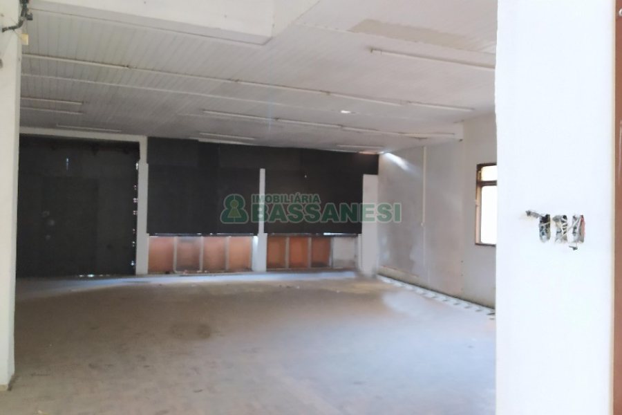 Loja com 108m², no bairro Centro em Caxias do Sul para Alugar