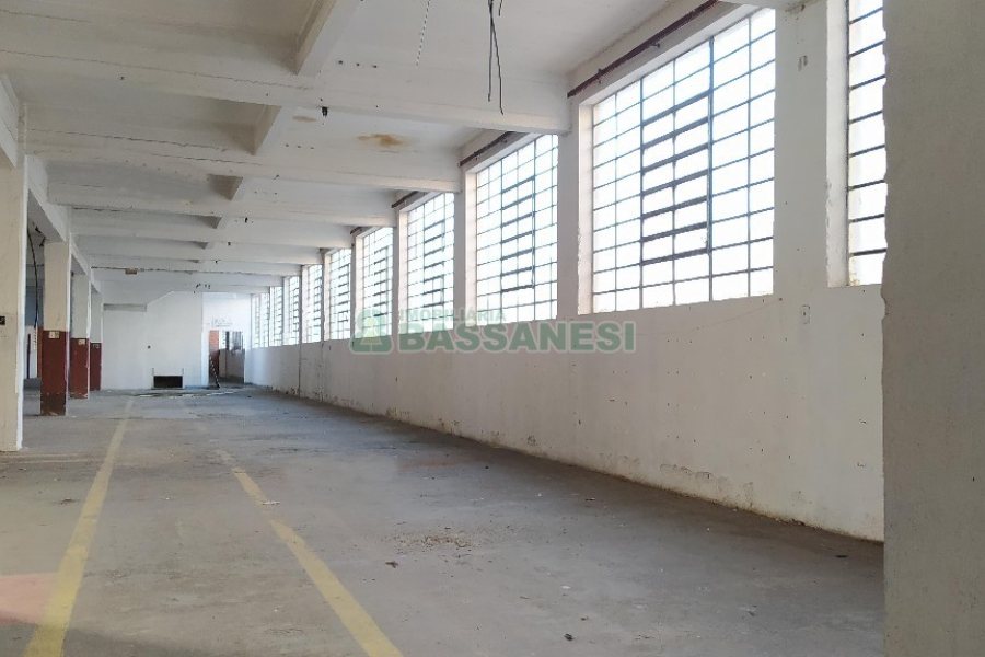 Loja com 108m², no bairro Centro em Caxias do Sul para Alugar