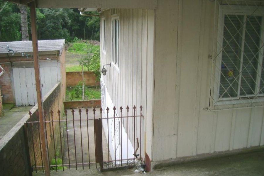 Casa com 120m², 3 dormitórios, no bairro Presidente Vargas em Caxias do Sul para Comprar