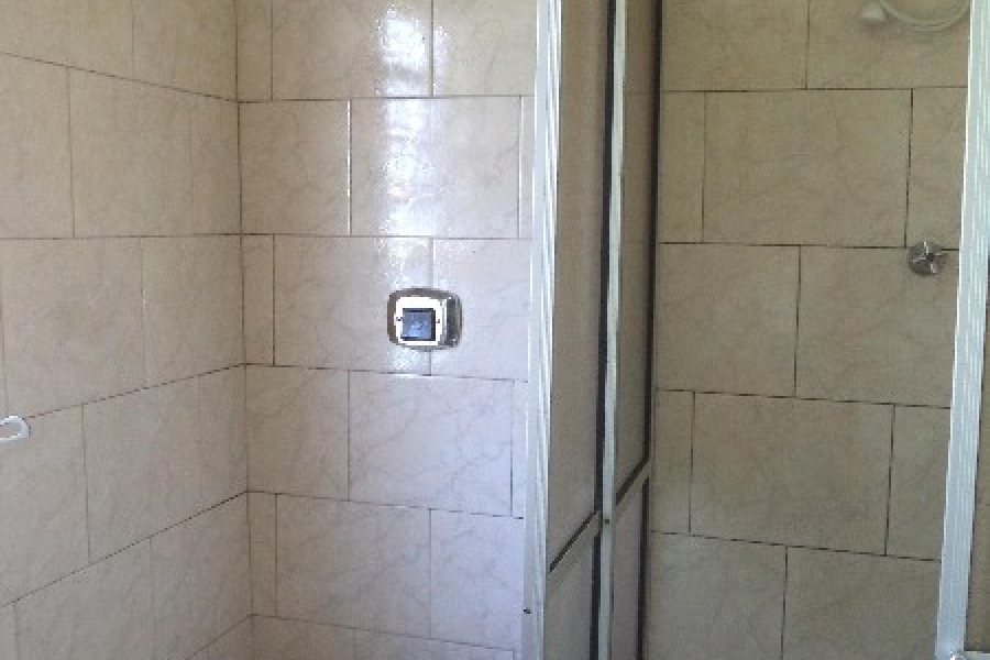 Casa com 120m², 3 dormitórios, no bairro Presidente Vargas em Caxias do Sul para Comprar