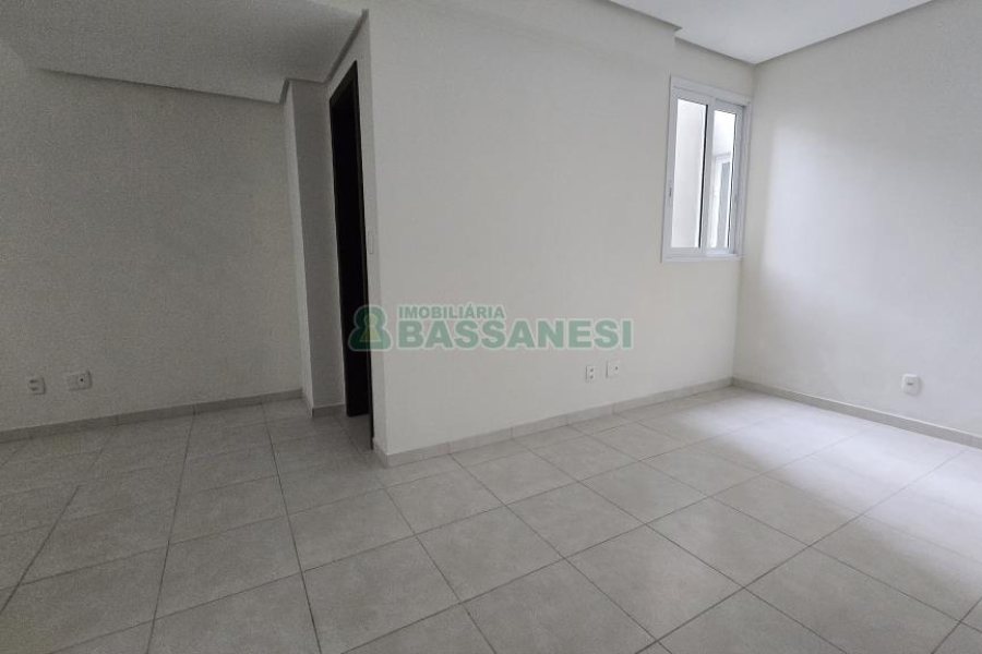 Apartamento com 49m², 1 dormitório, no bairro São Pelegrino em Caxias do Sul para Comprar