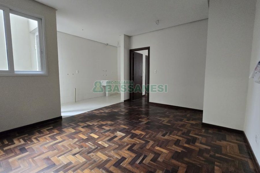 Apartamento com 44m², 1 dormitório, 1 vaga, no bairro São Pelegrino em Caxias do Sul para Comprar