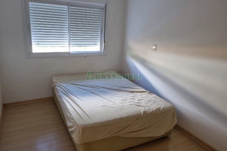 Apartamento com 68m², 2 dormitórios, 1 vaga, no bairro Charqueadas em Caxias do Sul para Comprar
