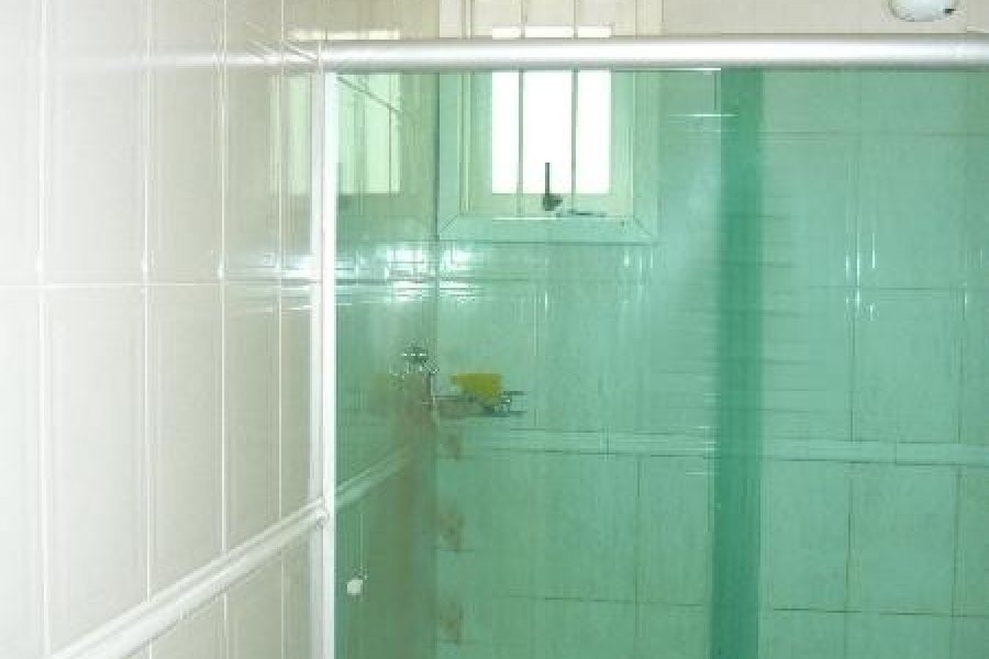 Casa com 168m², 3 dormitórios, 1 vaga, no bairro Colina Sorriso em Caxias do Sul para Comprar