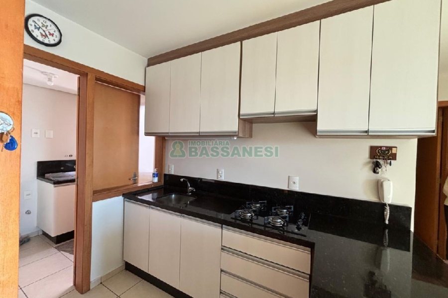 Apartamento com 86m², 2 dormitórios, 1 vaga, no bairro Santa Catarina em Caxias do Sul para Alugar