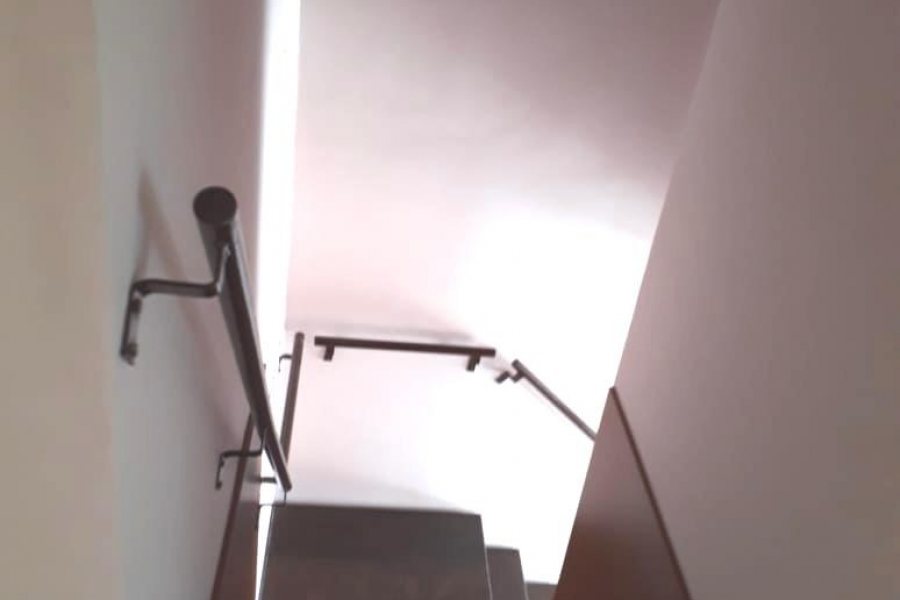 Sobrado com 86m², 3 dormitórios, 1 vaga, no bairro Cidade Nova em Caxias do Sul para Comprar