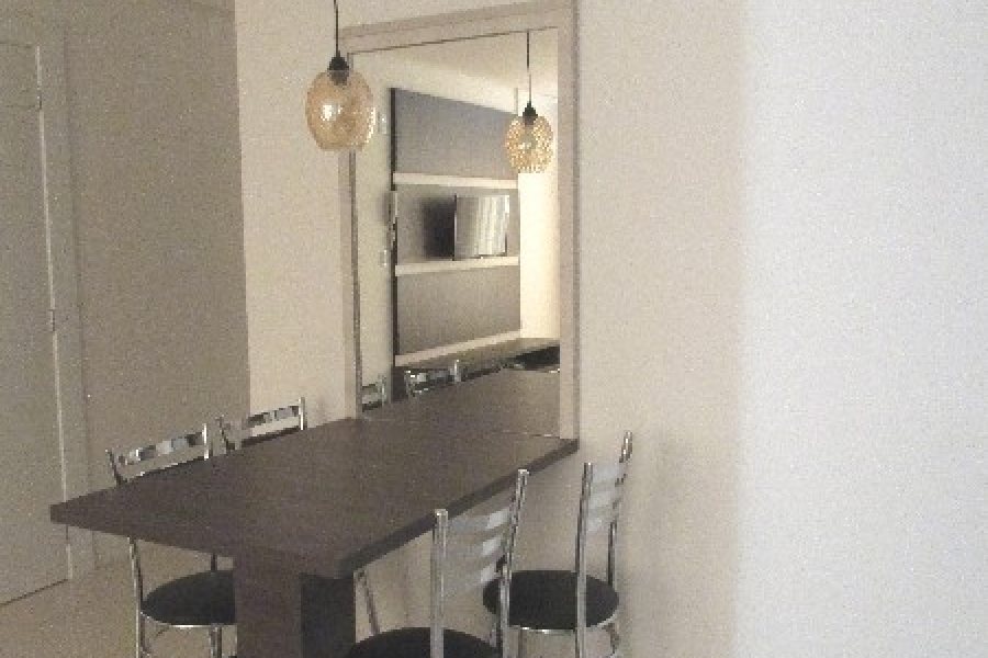 Apto Mobiliado com 52m², 1 dormitório, 1 vaga, no bairro Lourdes em Caxias do Sul para Alugar