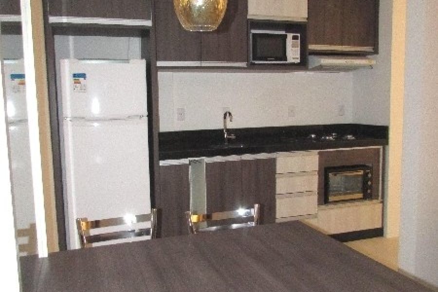 Apto Mobiliado com 52m², 1 dormitório, 1 vaga, no bairro Lourdes em Caxias do Sul para Alugar