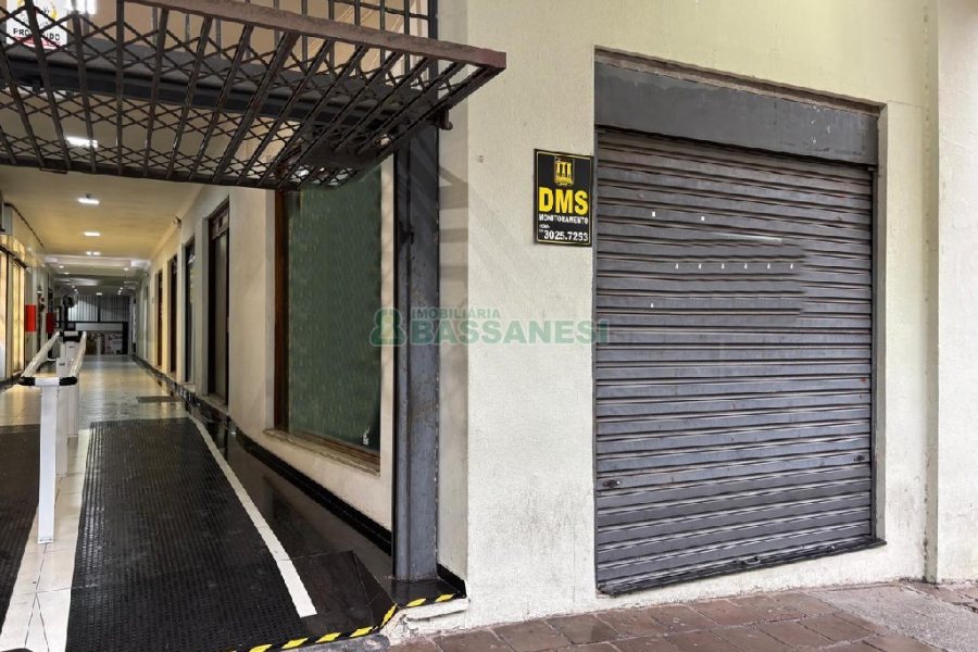 Loja com 180m², no bairro Centro em Caxias do Sul para Alugar