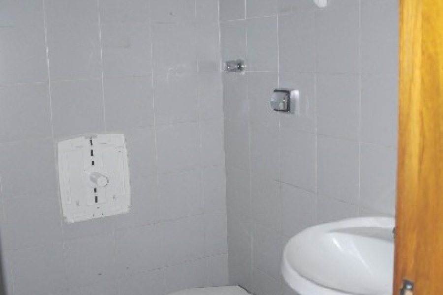 Sala com 204m², 1 vaga, no bairro Centro em Caxias do Sul para Alugar