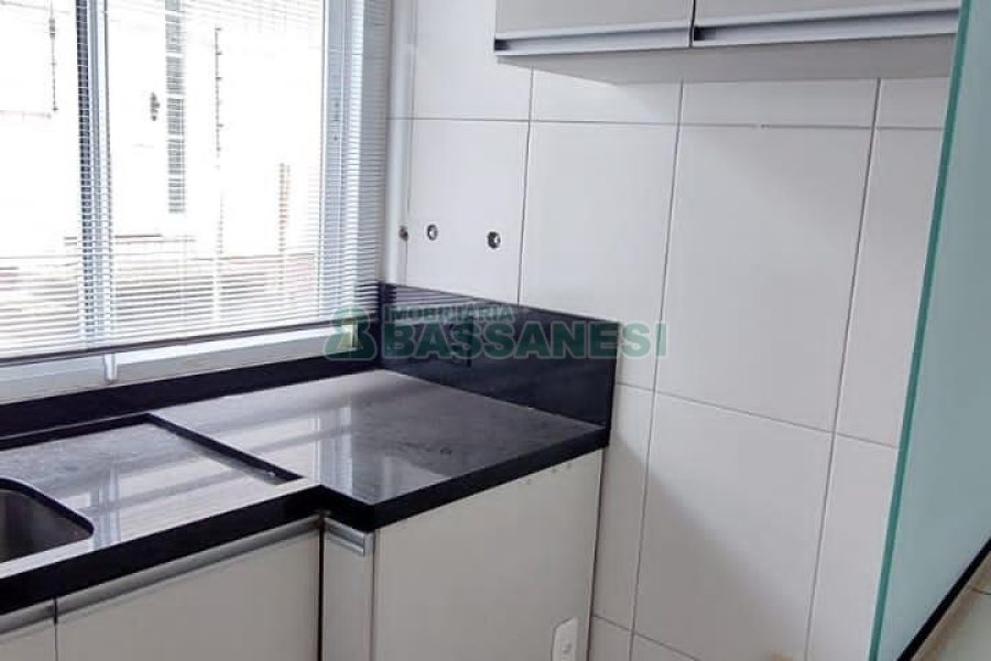 Apartamento com 58m², 2 dormitórios, no bairro Presidente Vargas em Caxias do Sul para Comprar