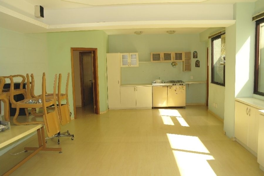 Sala com 200m², 2 vagas, no bairro São Pelegrino em Caxias do Sul para Alugar