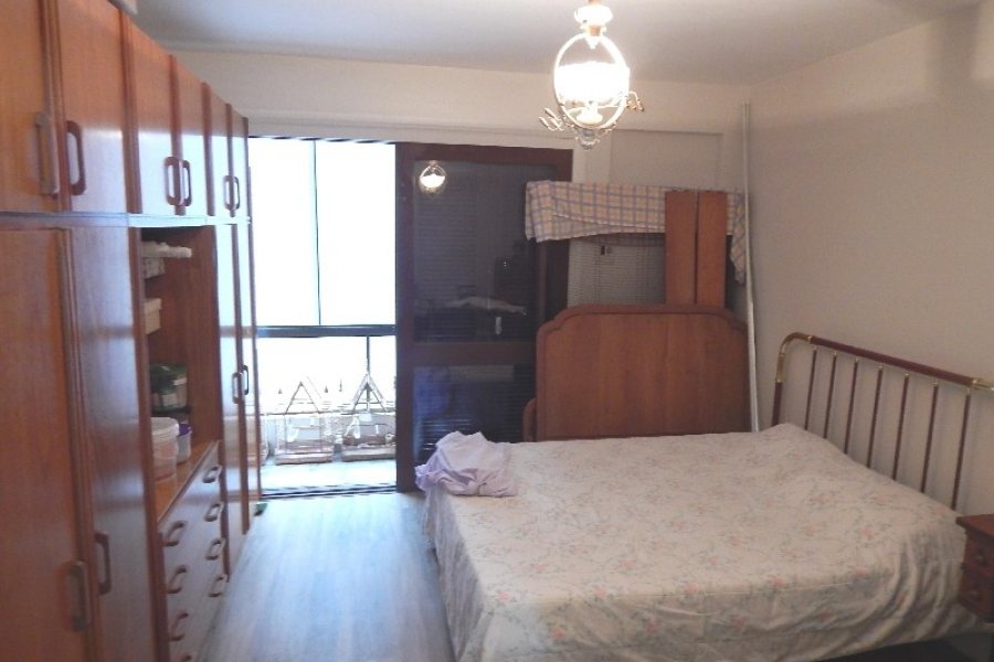 Apartamento com 118m², 3 dormitórios, 1 vaga, no bairro Centro em Caxias do Sul para Comprar