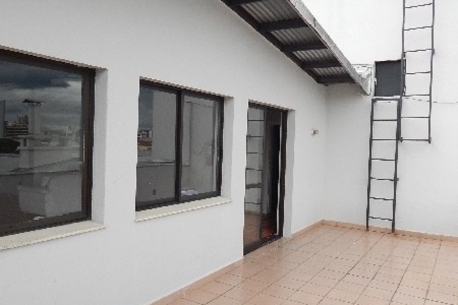 Apartamento com 118m², 3 dormitórios, 1 vaga, no bairro Centro em Caxias do Sul para Comprar