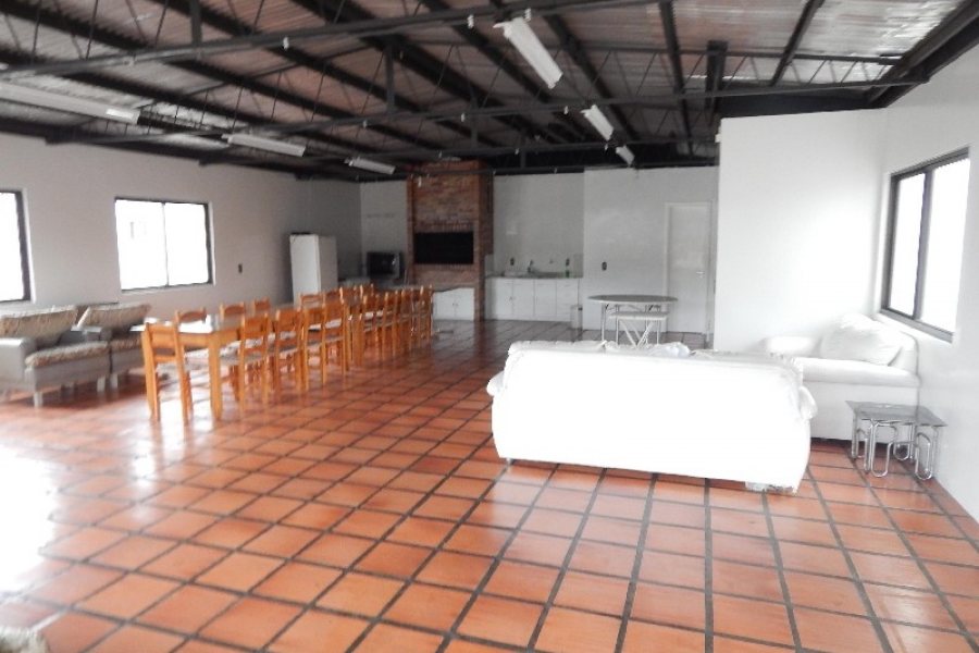 Apartamento com 118m², 3 dormitórios, 1 vaga, no bairro Centro em Caxias do Sul para Comprar
