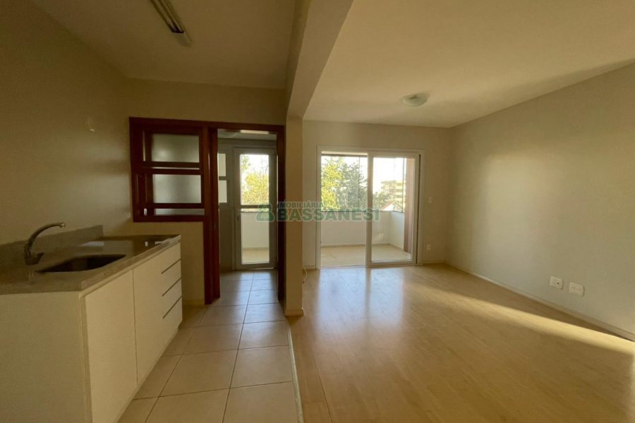 Apartamento com 78m², 2 dormitórios, 1 vaga, no bairro Centro em Caxias do Sul para Comprar