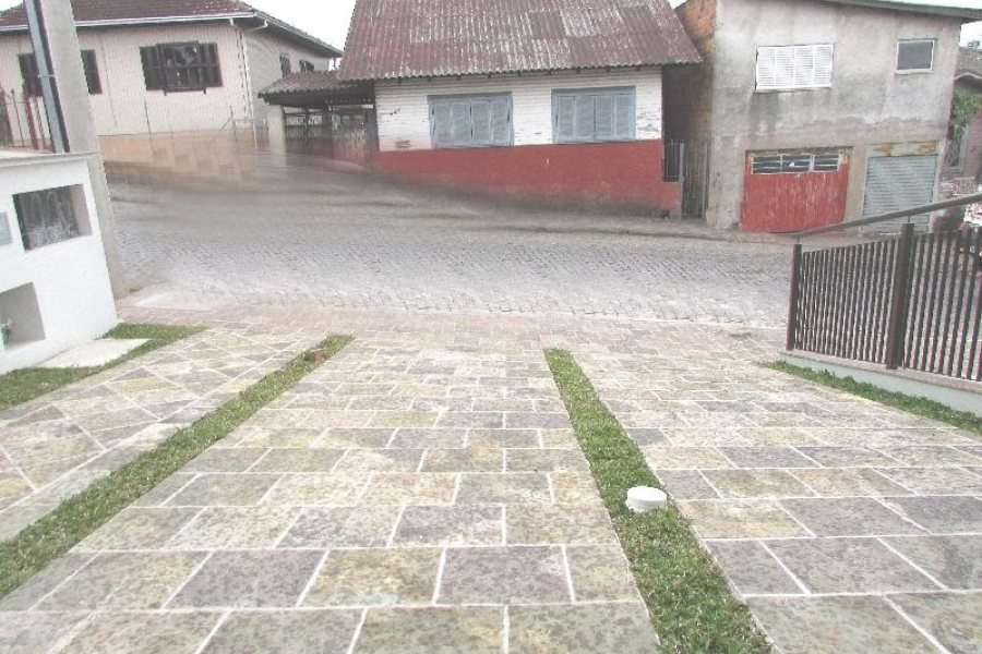 Loja com 205m², 2 vagas, no bairro Bela Vista em Caxias do Sul para Alugar