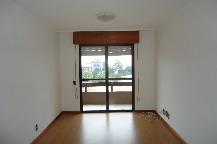 Apartamento com 90m², 2 dormitórios, 1 vaga, no bairro Madureira em Caxias do Sul para Comprar
