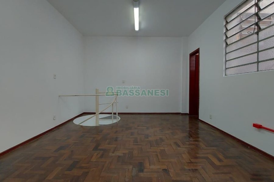 Loja com 40m², no bairro Centro em Caxias do Sul para Alugar