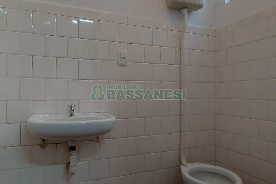 Loja com 40m², no bairro Centro em Caxias do Sul para Alugar