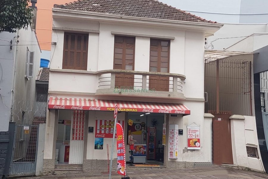 Casa Comercial com 80m², no bairro Centro em Caxias do Sul para Alugar