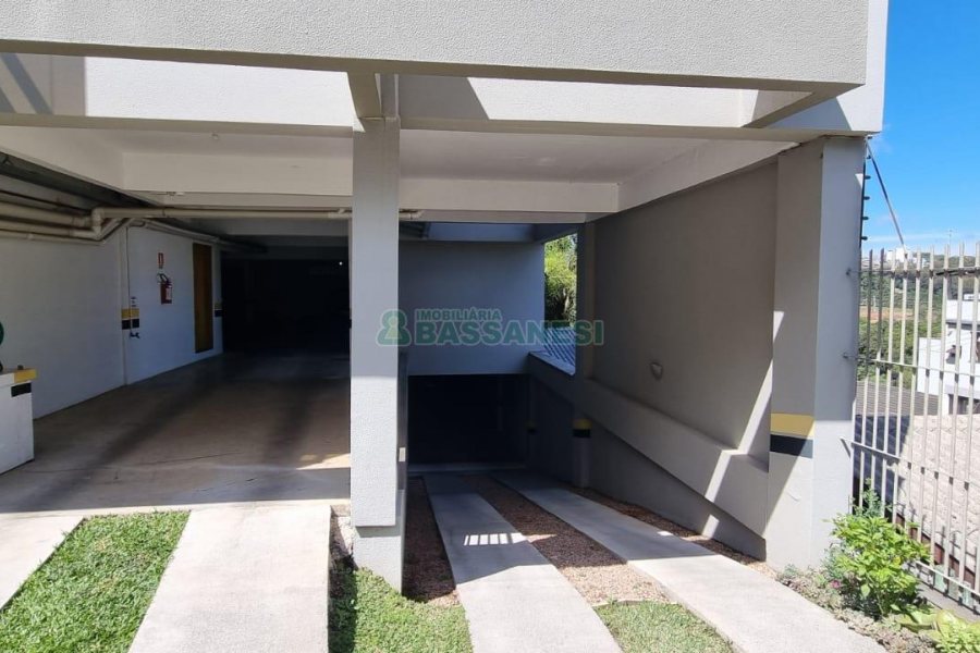 Apto Mobiliado com 61m², 2 dormitórios, 1 vaga, no bairro Vinhedos em Caxias do Sul para Comprar