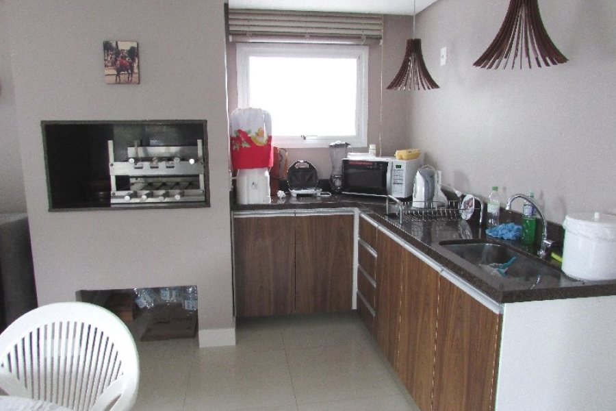 Apto/Cobertura com 182m², 3 dormitórios, 2 vagas, no bairro Universitário em Caxias do Sul para Comprar