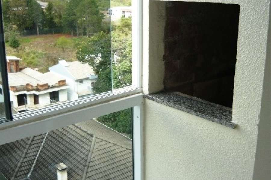 Apartamento com 72m², 2 dormitórios, 2 vagas, no bairro Vinhedos em Caxias do Sul para Comprar