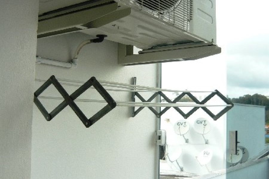 Apartamento com 72m², 2 dormitórios, 2 vagas, no bairro Vinhedos em Caxias do Sul para Comprar