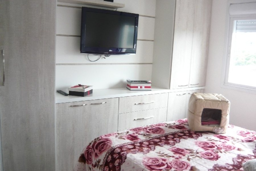 Apartamento com 72m², 2 dormitórios, 2 vagas, no bairro Vinhedos em Caxias do Sul para Comprar