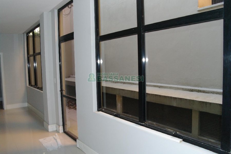 Loja com 200m², 1 vaga, no bairro Centro em Caxias do Sul para Alugar