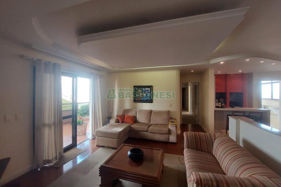 Apto Mobiliado com 190m², 3 dormitórios, 2 vagas, no bairro Madureira em Caxias do Sul para Alugar