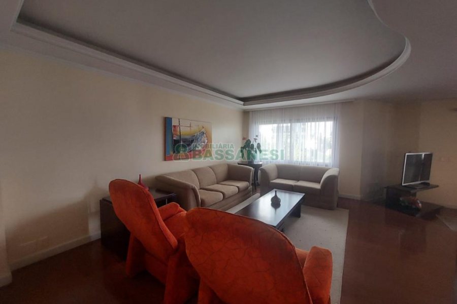 Apto Mobiliado com 190m², 3 dormitórios, 2 vagas, no bairro Madureira em Caxias do Sul para Alugar