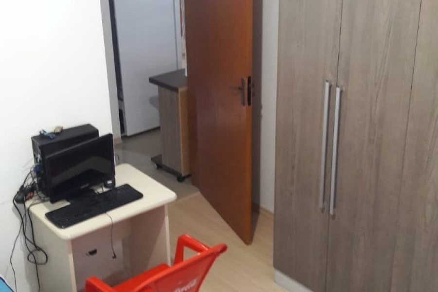 Apartamento com 63m², 2 dormitórios, 1 vaga, no bairro Santa Lúcia em Caxias do Sul para Comprar