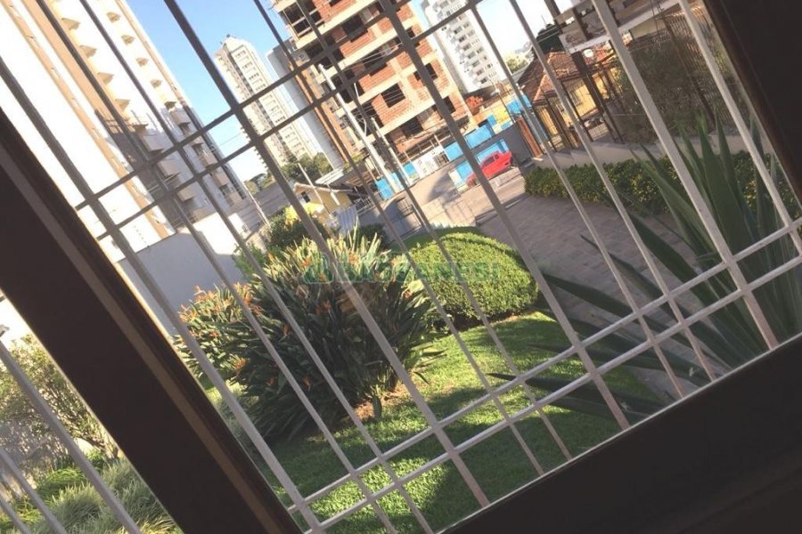 Casa com 445m², 5 dormitórios, no bairro Lourdes em Caxias do Sul para Alugar