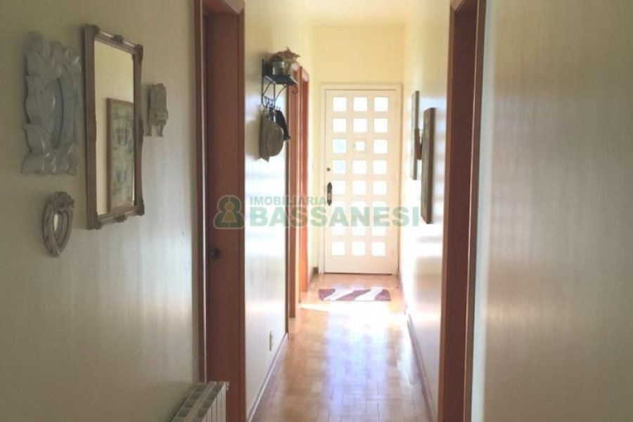 Casa com 445m², 5 dormitórios, no bairro Lourdes em Caxias do Sul para Alugar