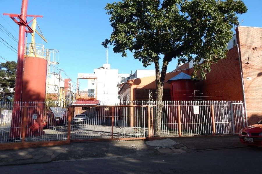 Loja com 80m², no bairro Lourdes em Caxias do Sul para Comprar