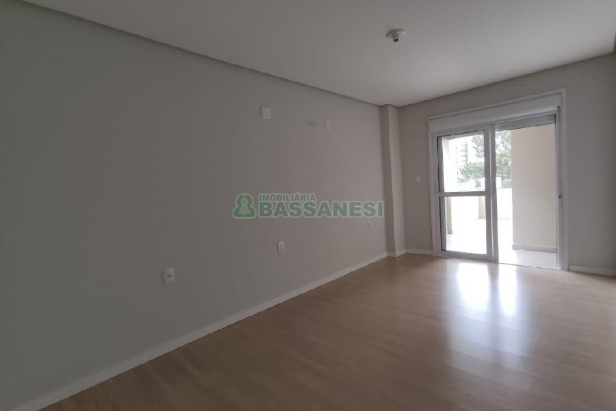 Apartamento com 107m², 2 dormitórios, 2 vagas, no bairro Marechal Floriano em Caxias do Sul para Comprar