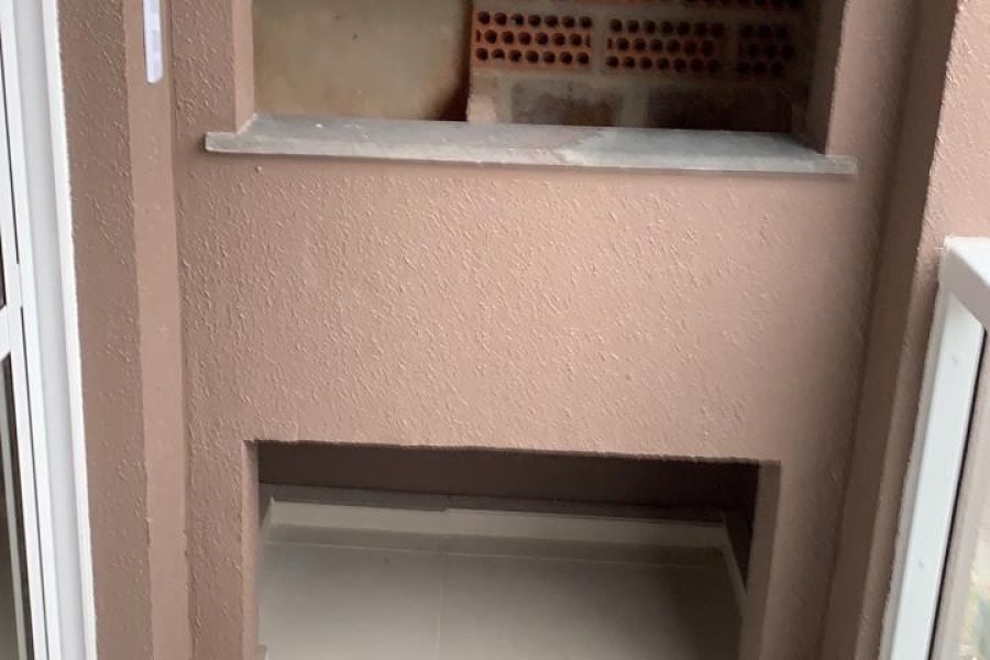 Apartamento com 71m², 2 dormitórios, 1 vaga, no bairro Salgado Filho em Caxias do Sul para Comprar