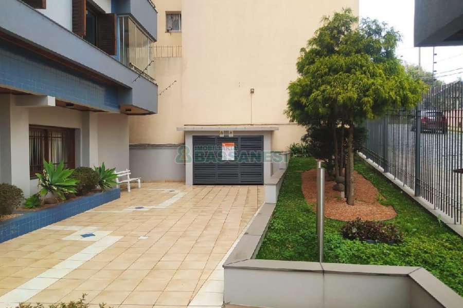 Apartamento com 109m², 3 dormitórios, 2 vagas, no bairro Madureira em Caxias do Sul para Alugar