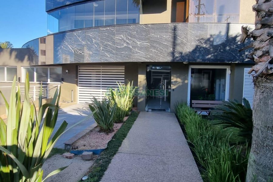 Apartamento com 160m², 3 dormitórios, 2 vagas, no bairro São Leopoldo em Caxias do Sul para Comprar