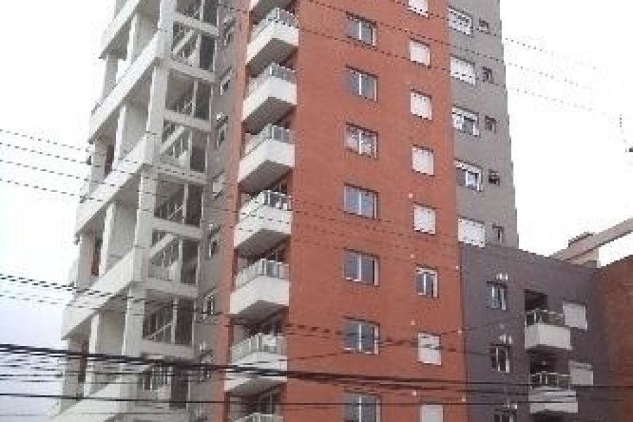 Apto Mobiliado com 50m², 1 dormitório, 1 vaga, no bairro Centro em Caxias do Sul para Alugar