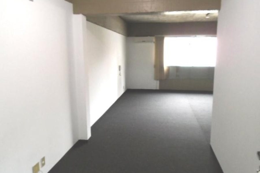 Sala com 40m², no bairro Centro em Caxias do Sul para Alugar