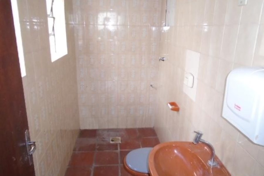 Sala com 40m², no bairro Centro em Caxias do Sul para Alugar