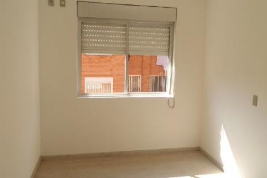 Apartamento com 60m², 2 dormitórios, 1 vaga, no bairro Interlagos em Caxias do Sul para Alugar