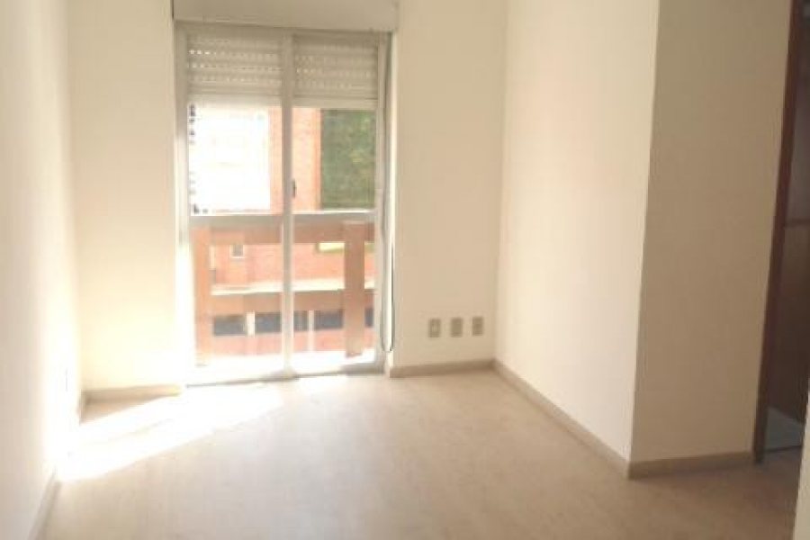 Apartamento com 60m², 2 dormitórios, 1 vaga, no bairro Interlagos em Caxias do Sul para Alugar