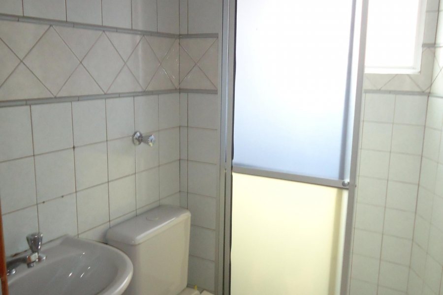Apartamento com 60m², 2 dormitórios, 1 vaga, no bairro Interlagos em Caxias do Sul para Alugar